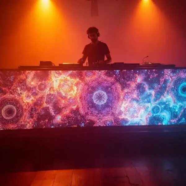 led video wall 6.6′ x 3.3′ p3.91mm indoor for bars & nightclubs