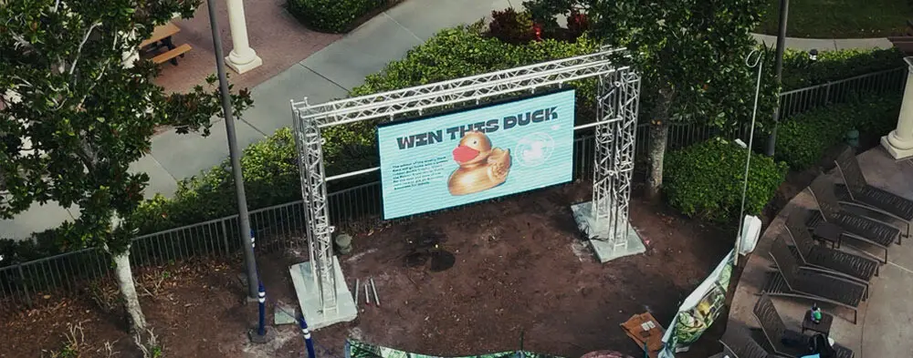Outdoor Giant LED Screen